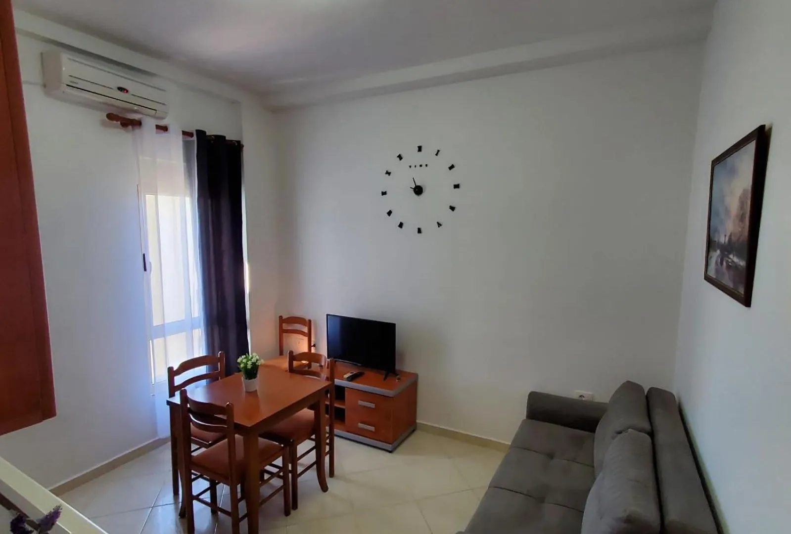 Summer Gate Apartment Sarandë