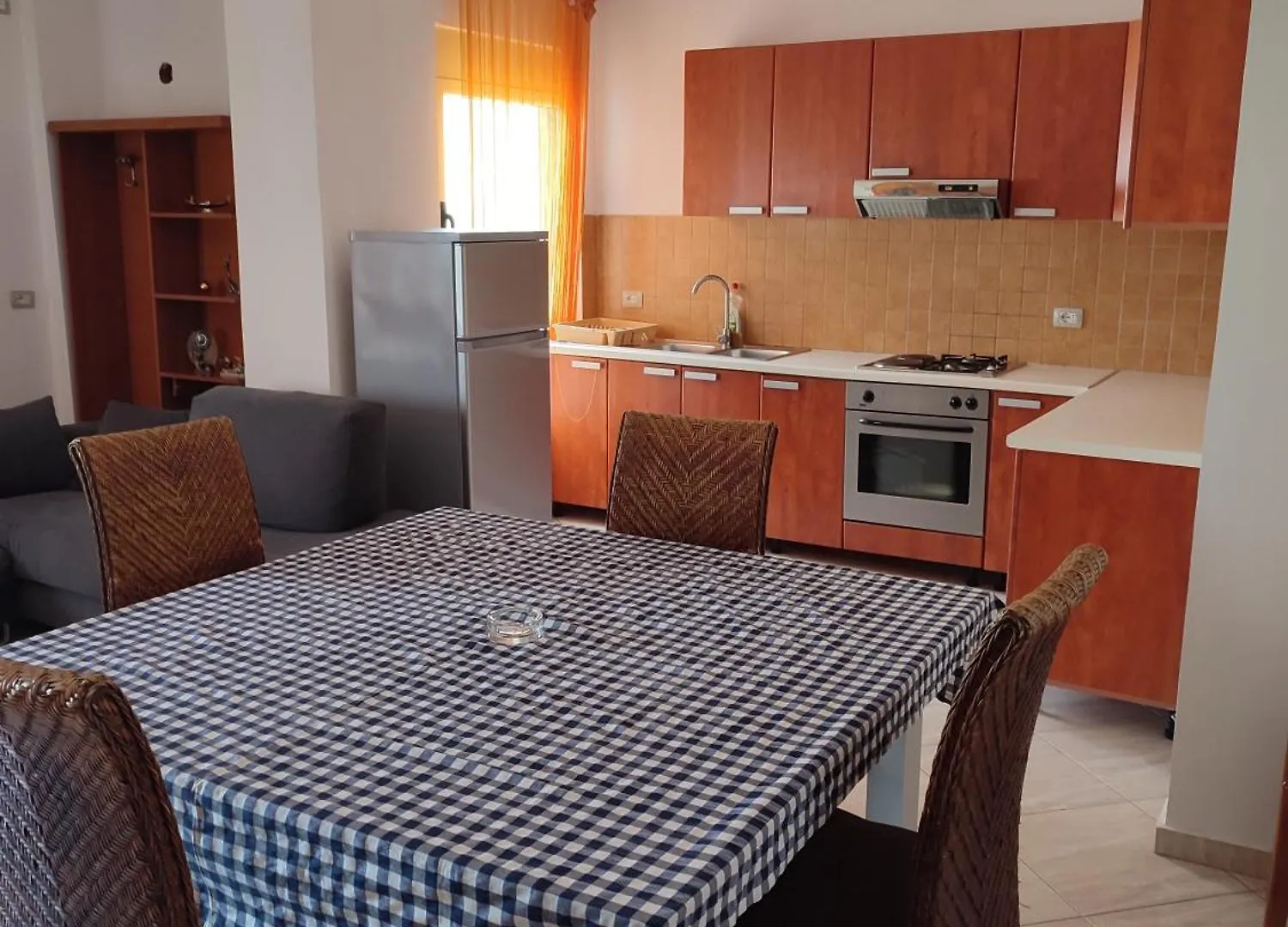 Summer Gate Apartment Sarandë 아파트호텔