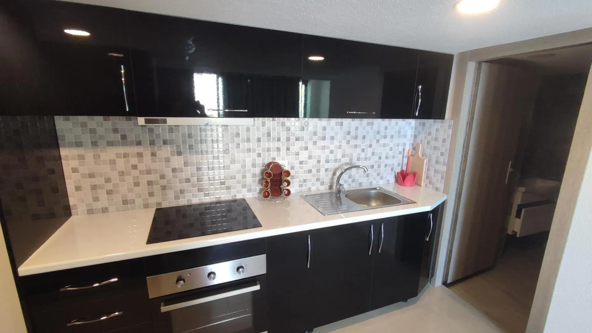 Summer Gate Apartment Sarandë 알바니아