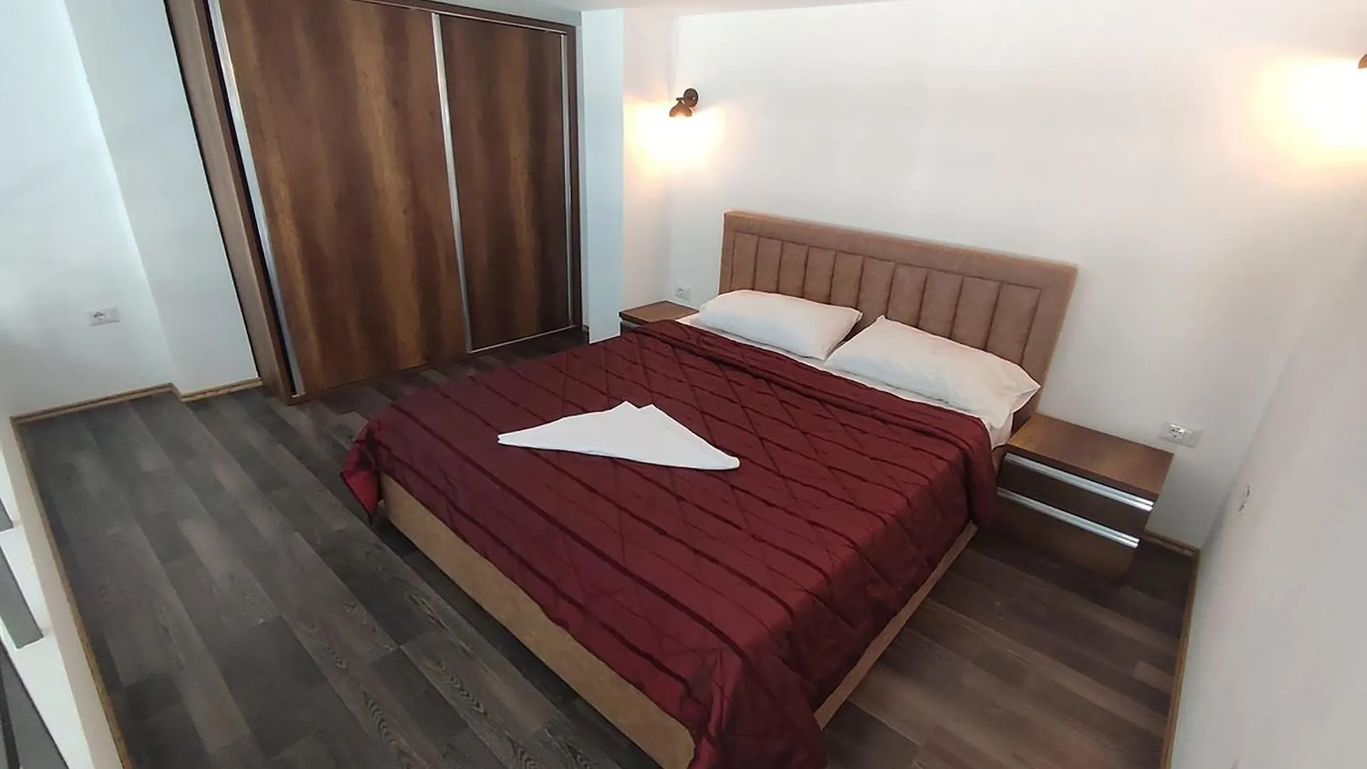 Summer Gate Apartment Sarandë