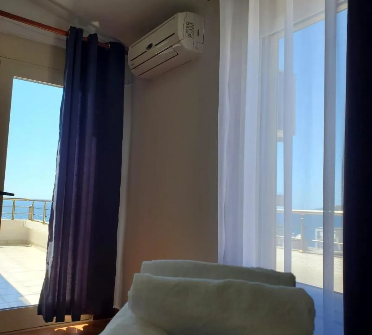 Summer Gate Apartment