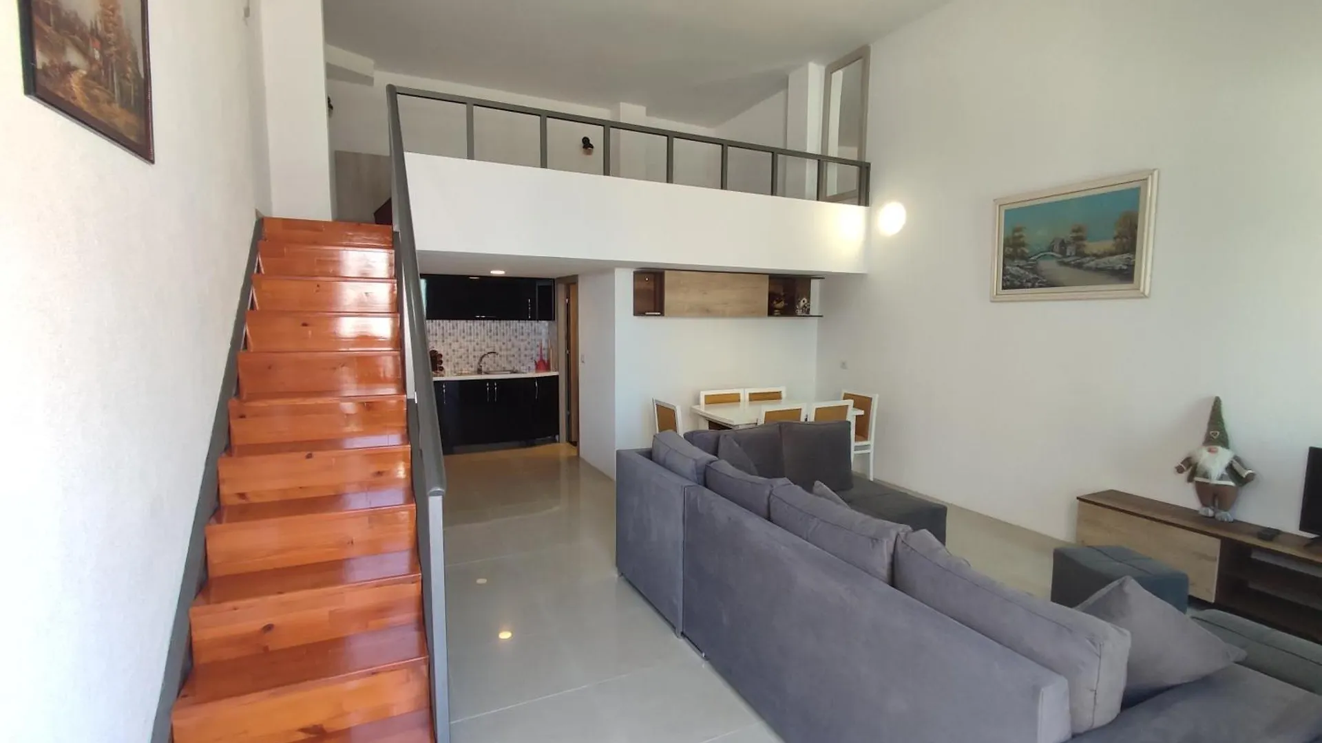 Summer Gate Apartment Aparthotel Sarandë